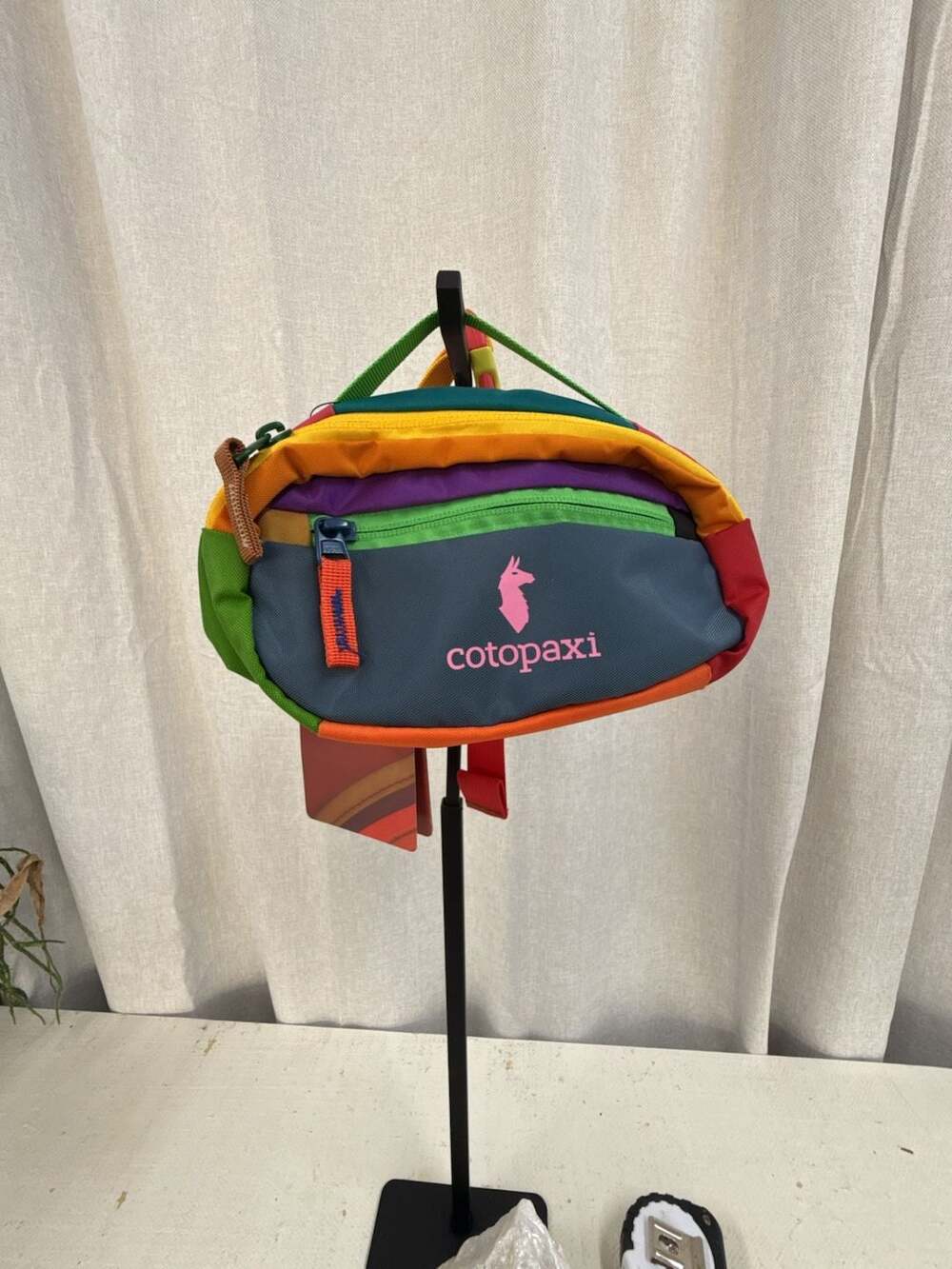 NEW | Cotopaxi Bataan 3L Hip Pack Del Dia Multicolor